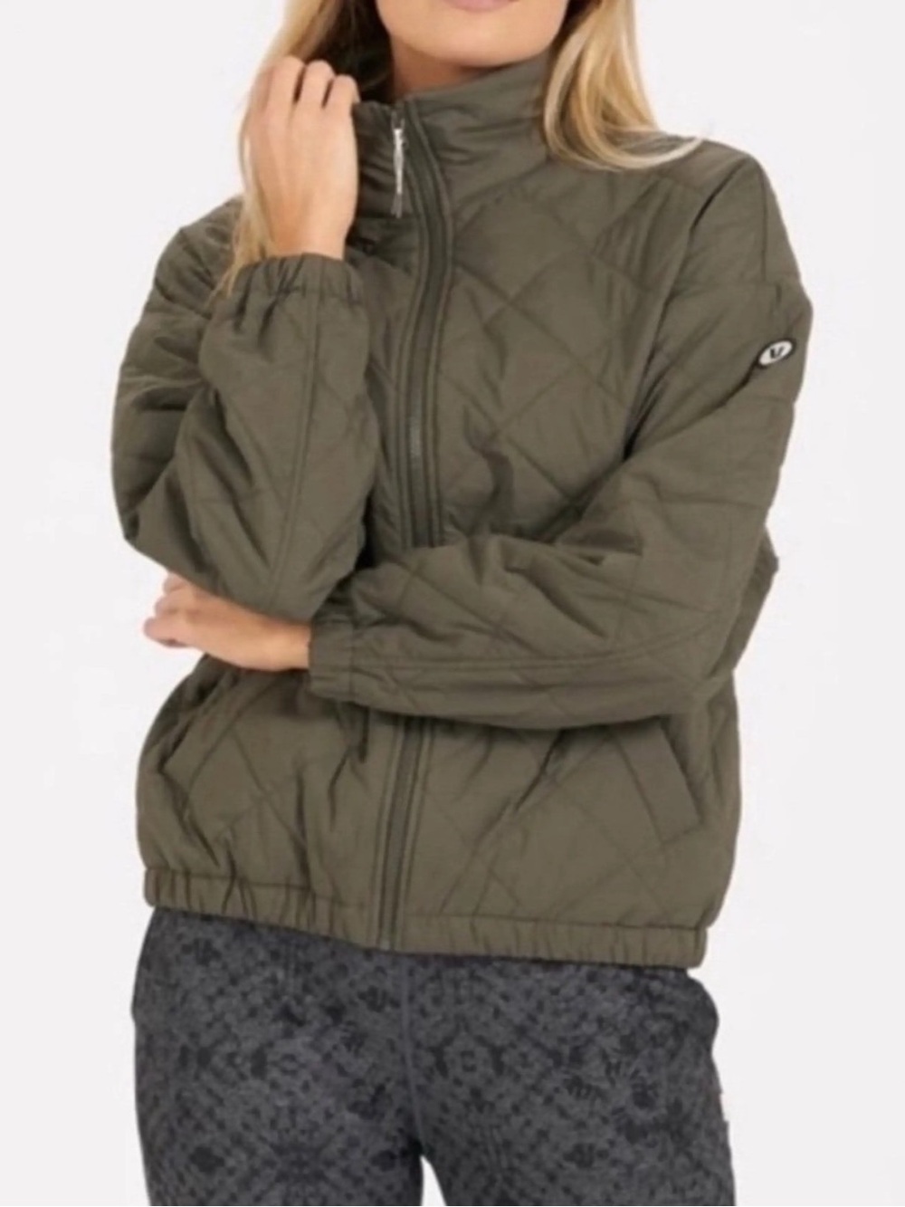 Vuori Echo Jacket. Quilted Olive Women's Jacket with Zip Front